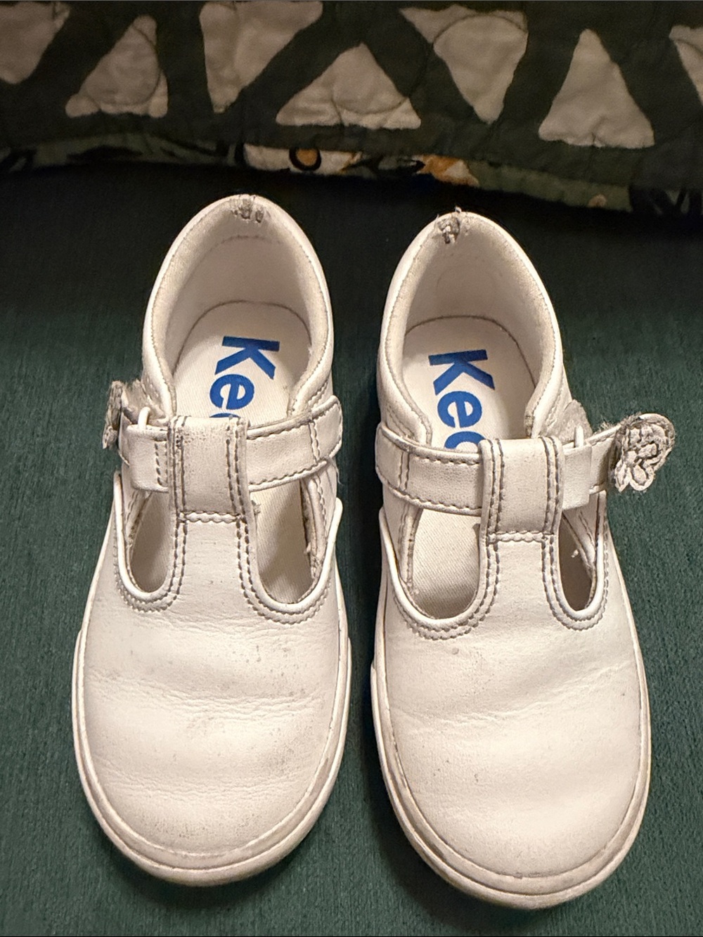 Keds White Girls T-Strap Mary Jane Shoes with Floral Accent